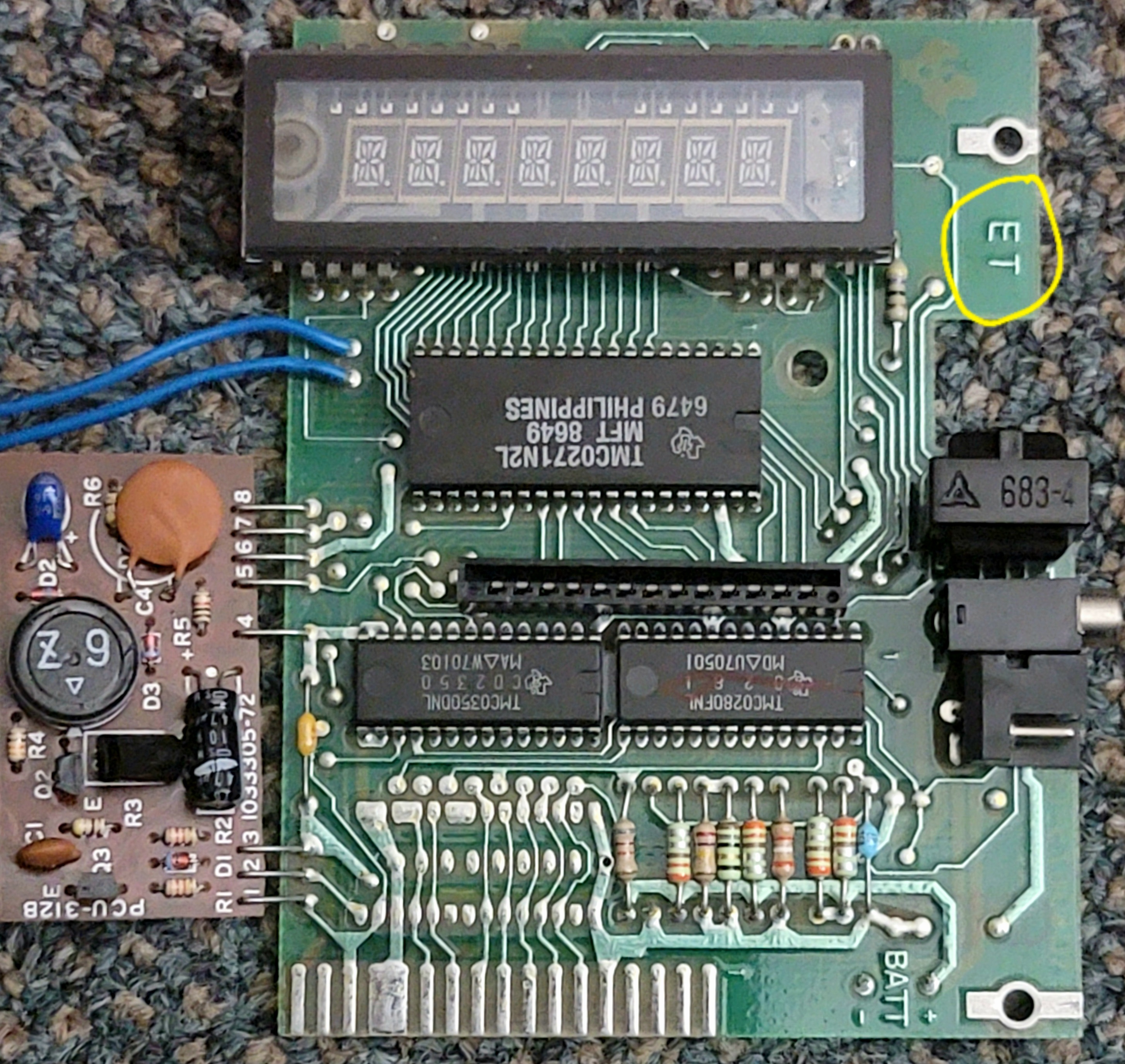 The inside of a second generation Speak & Spell
